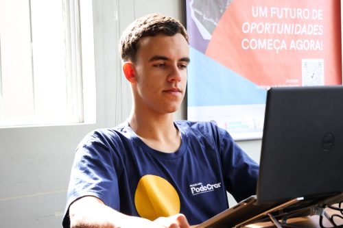 CAIXA visita Programa Pode Crer do Instituto Pe. Vilson Groh - Ano 2025 8